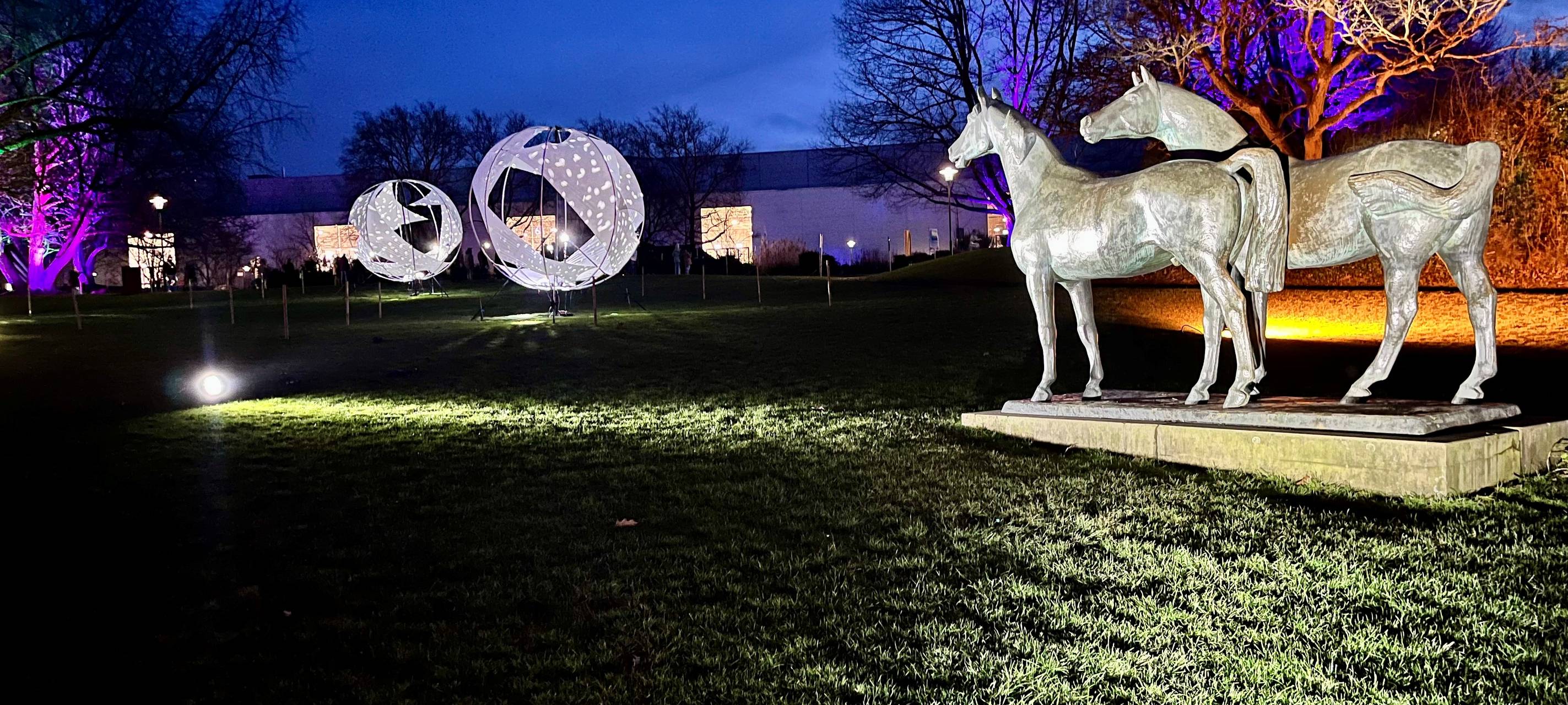 Parkleuchten im Grugapark Essen: Highlights, Öffnungszeiten und Preise