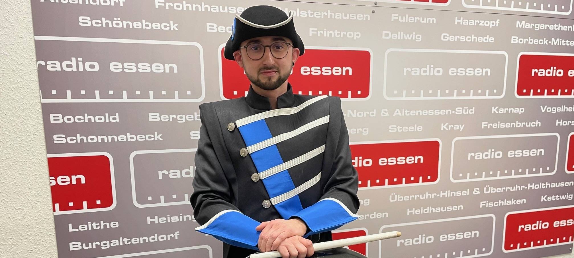Einer von 400: Lehrer aus Essen bei der Musikparade