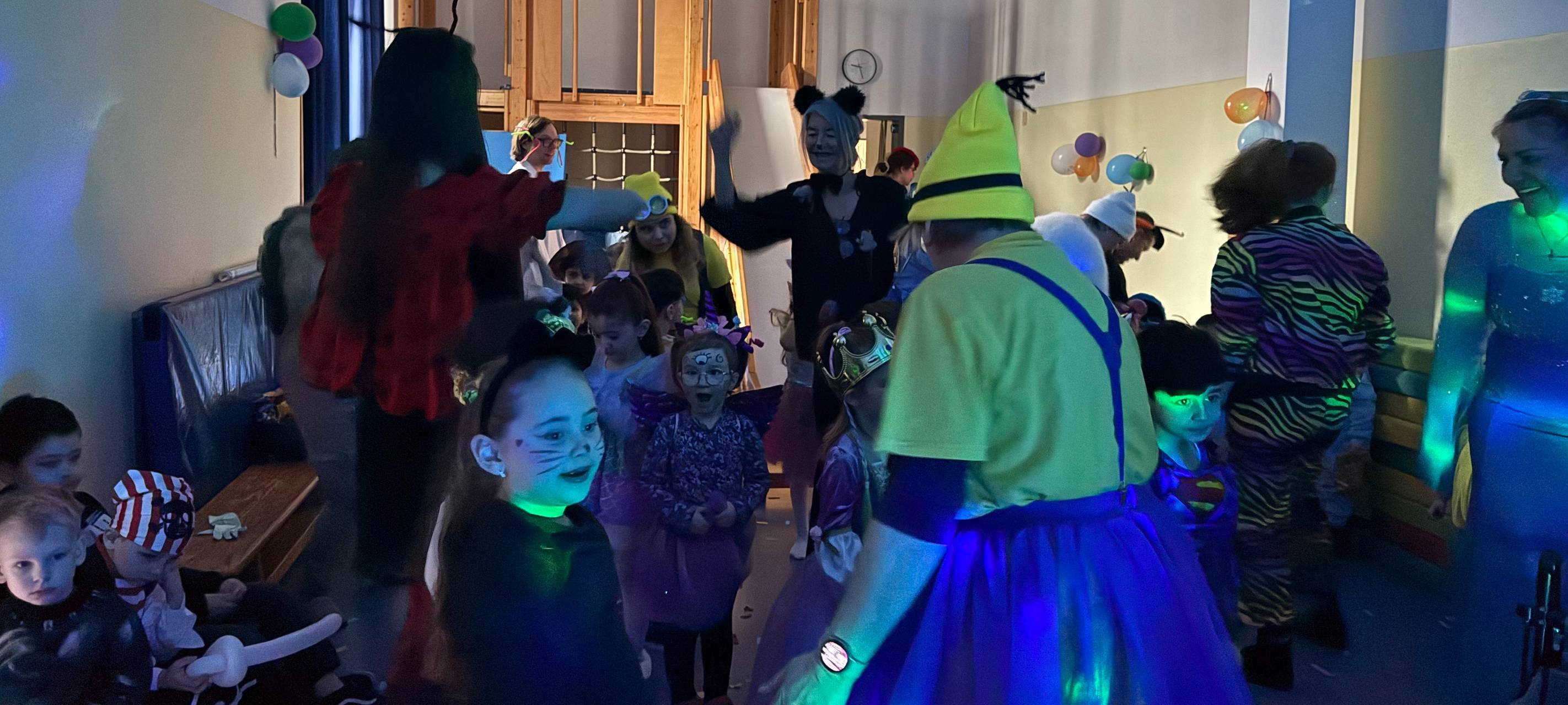 Der Radio Essen Kamelle-Express 2026 - Karneval bei Euch