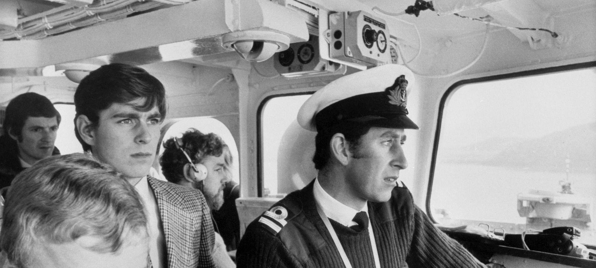 Der damalige Prinz Andrew und sein Bruder Charles