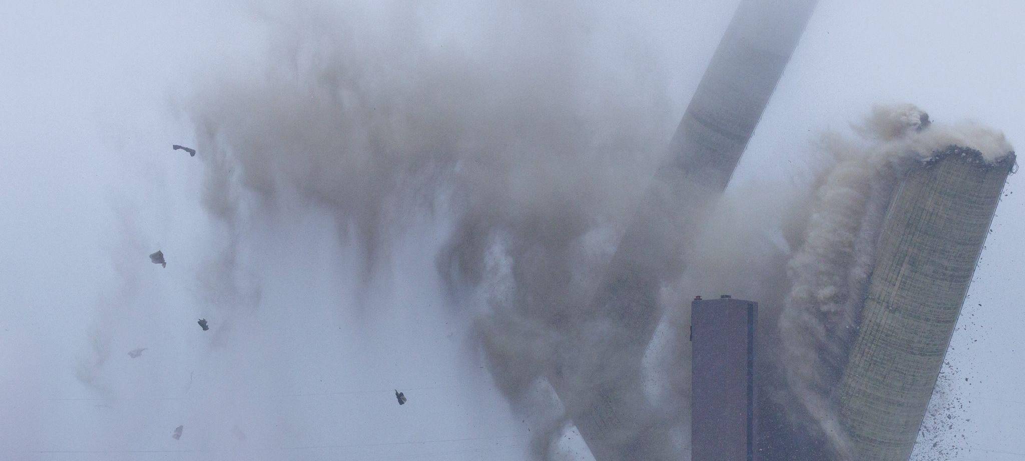 Sprengung Kamin des Steinkohlenkraftwerks Ibbenbüren