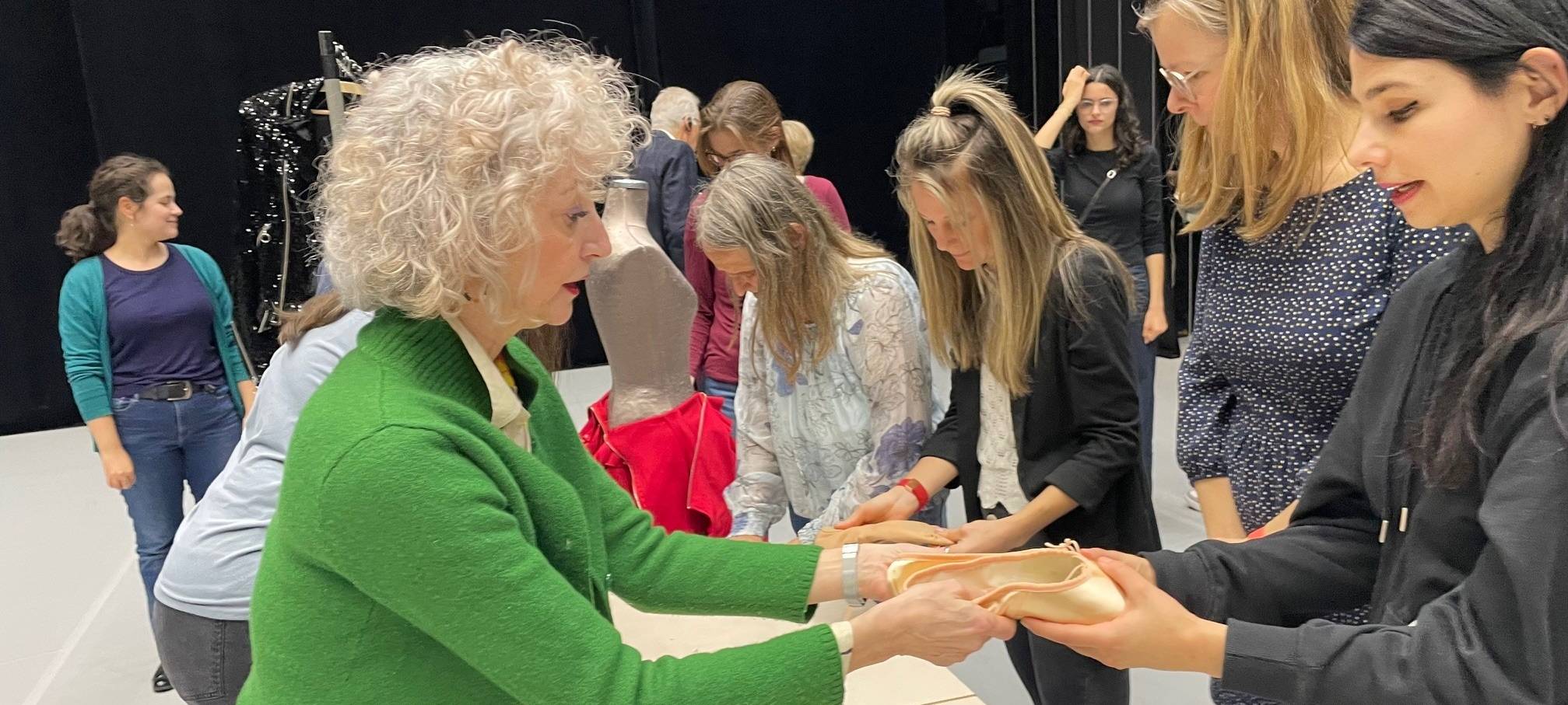 In Essen wird Ballett für Blinde sichtbar