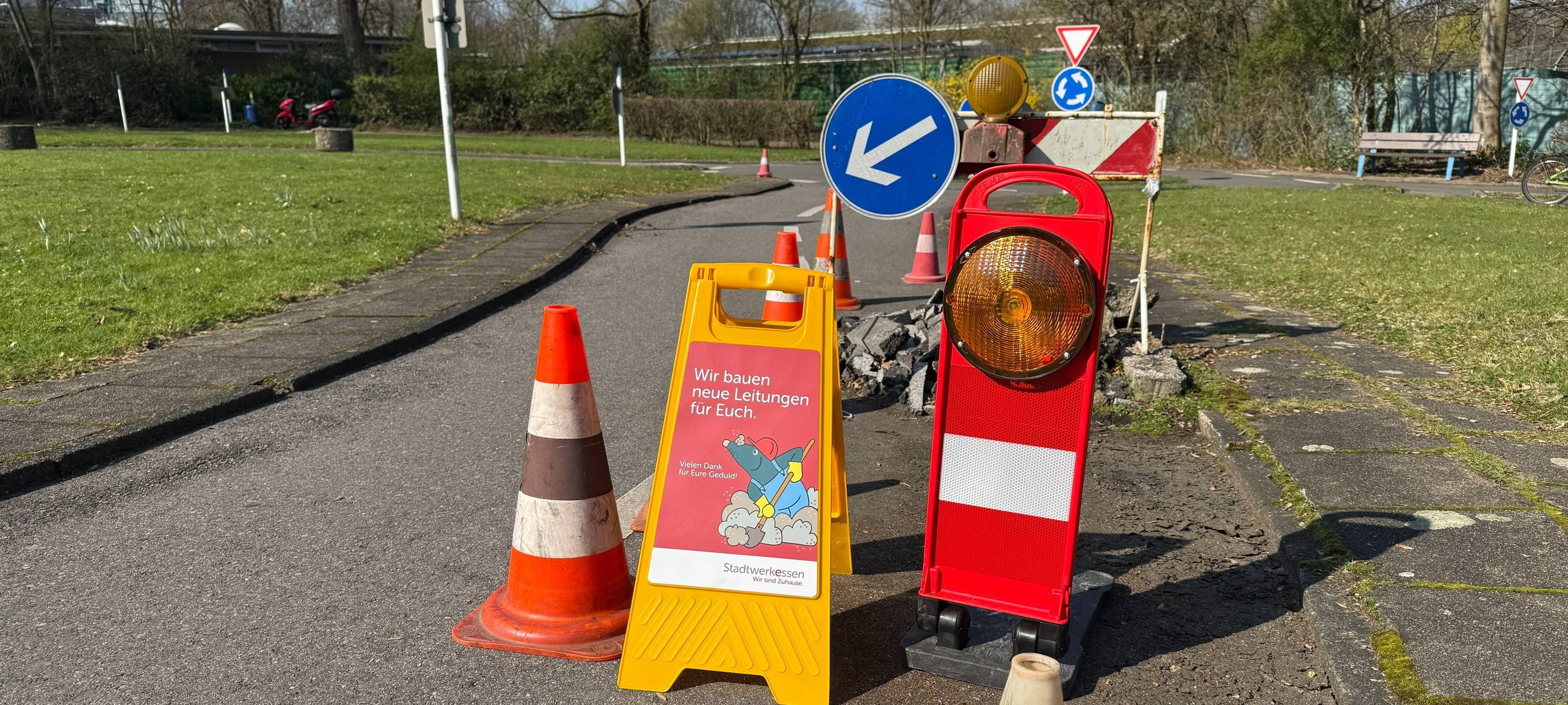 Eine Mini-Baustelle bei Jugendverkehrsschule in Essen.