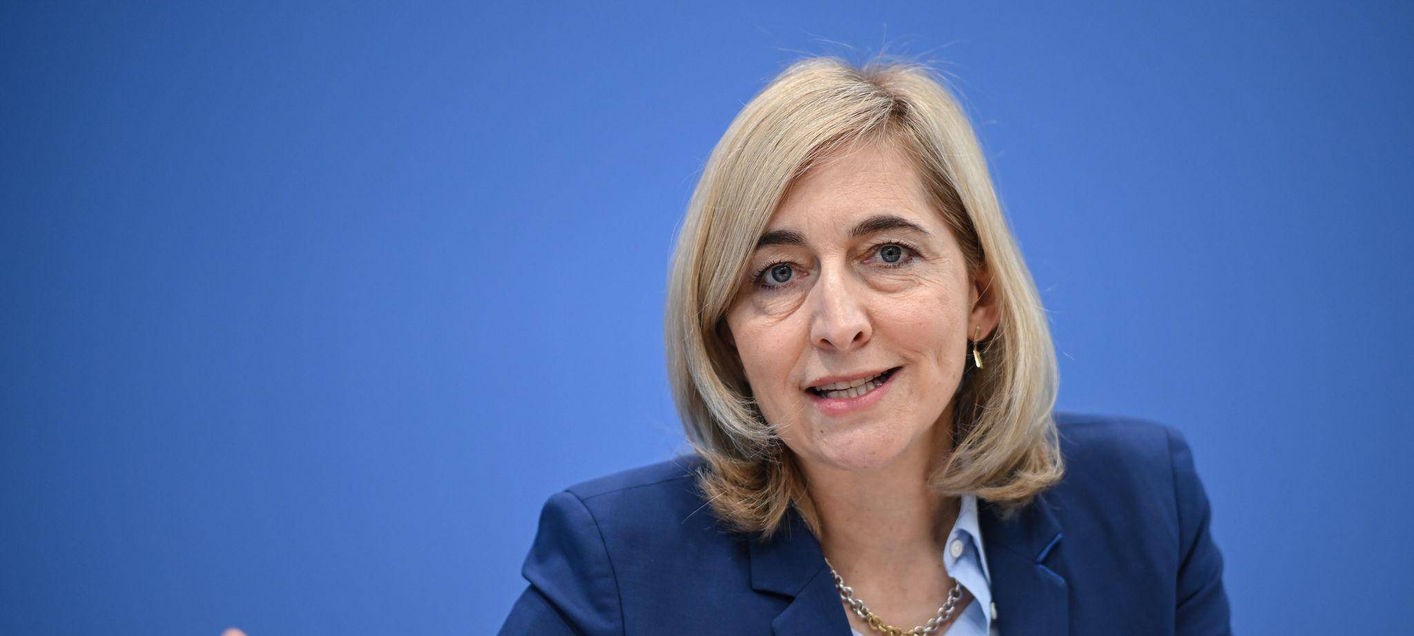 Bundesgesundheitsministerin Nina Warken