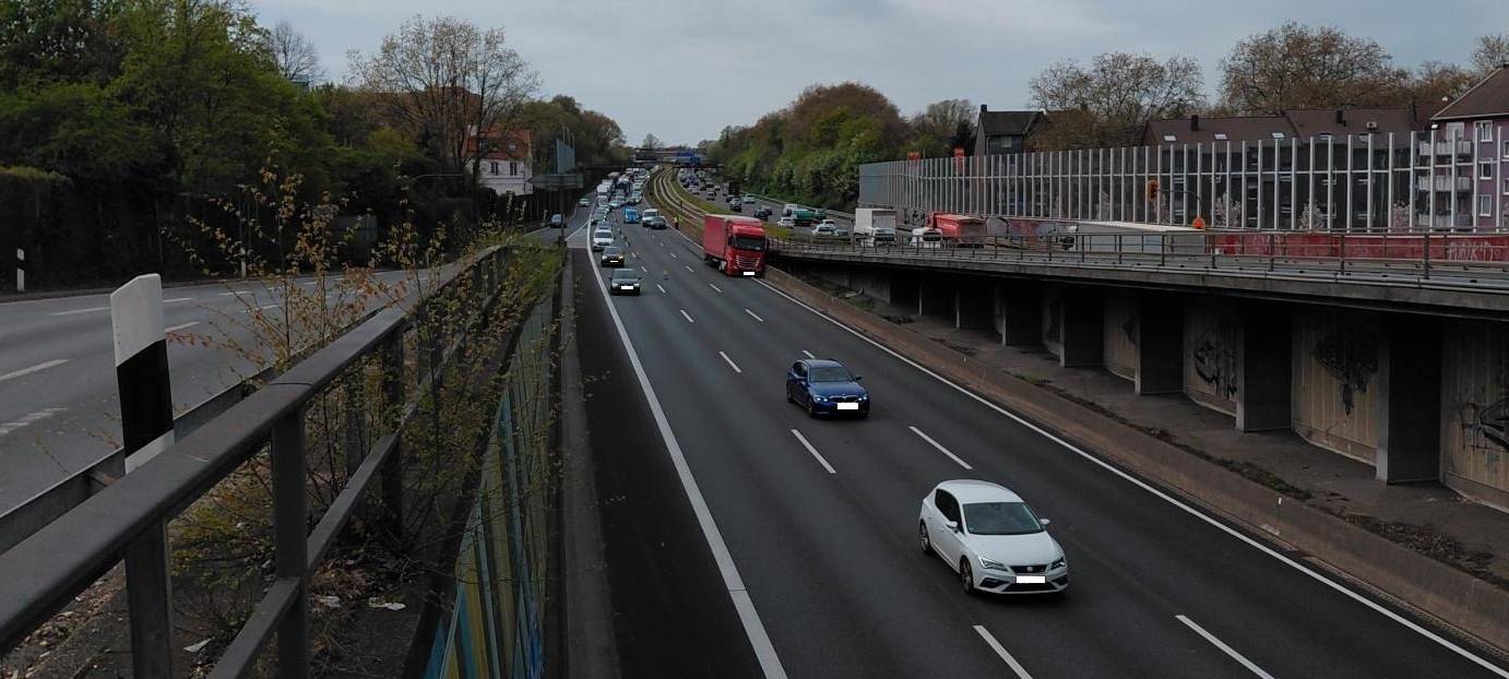 Schwerer Unfall auf Autobahn in Essen sorgt für lange Staus