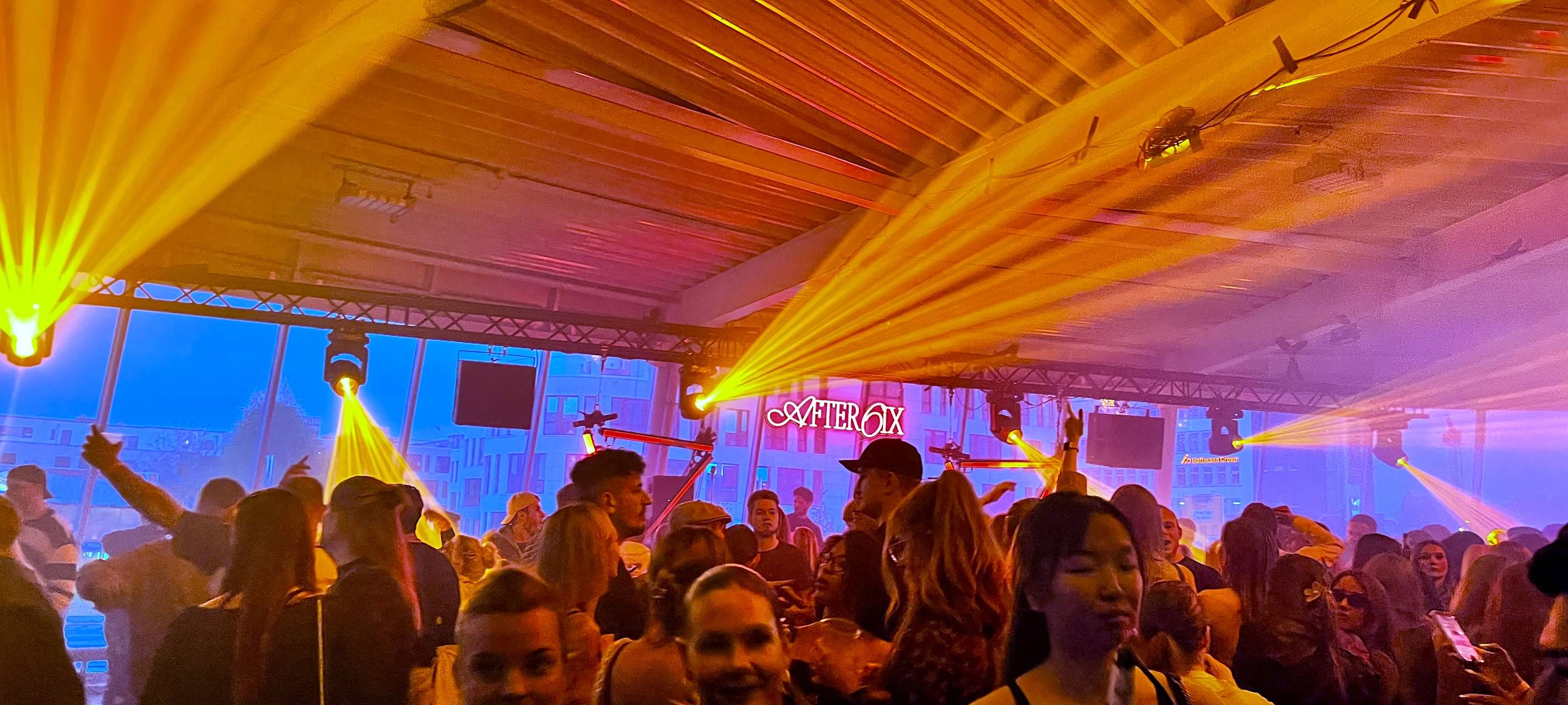 Waschanlage in Essen wird zur Partylocation: Das erwartet Euch!