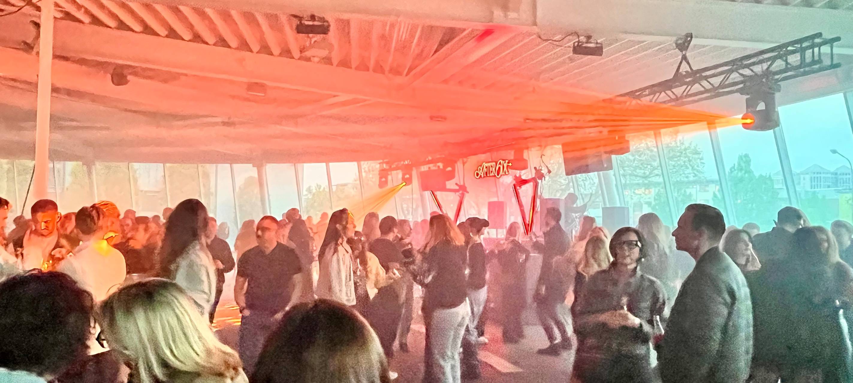 Waschanlage in Essen wird zur Partylocation: Das erwartet Euch!
