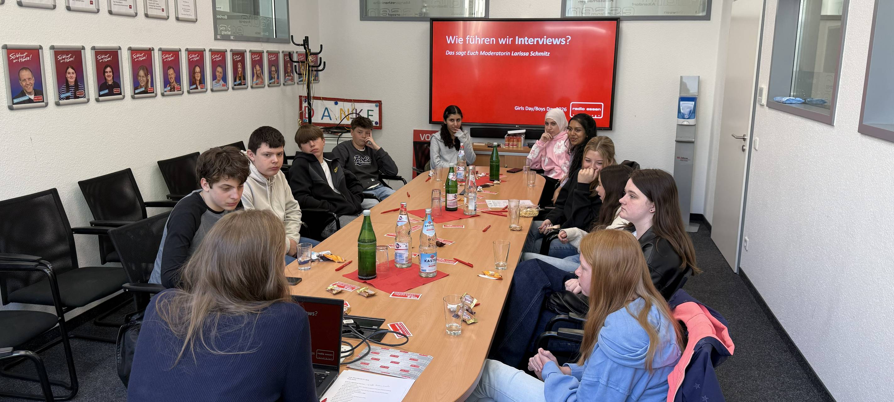 Girls' und Boys' Day in Essen: Jugendliche besuchen Radio Essen