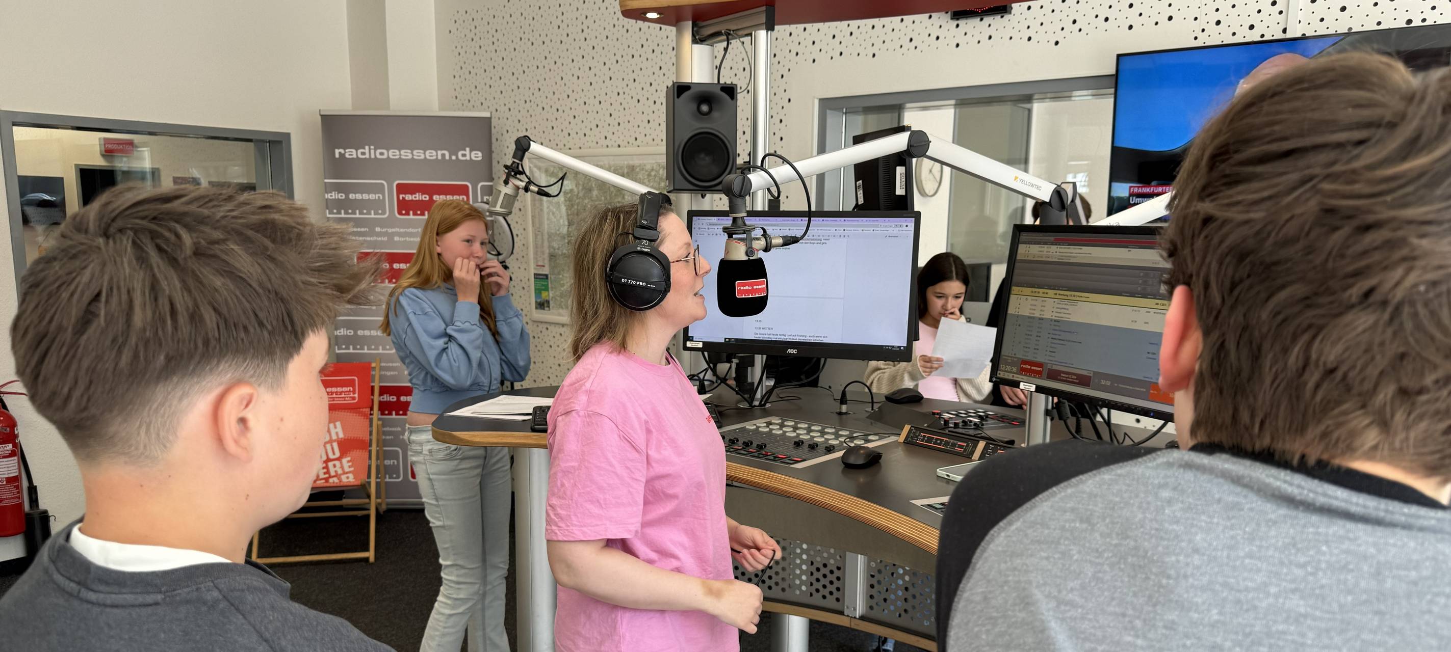 Girls' und Boys' Day in Essen: Jugendliche besuchen Radio Essen
