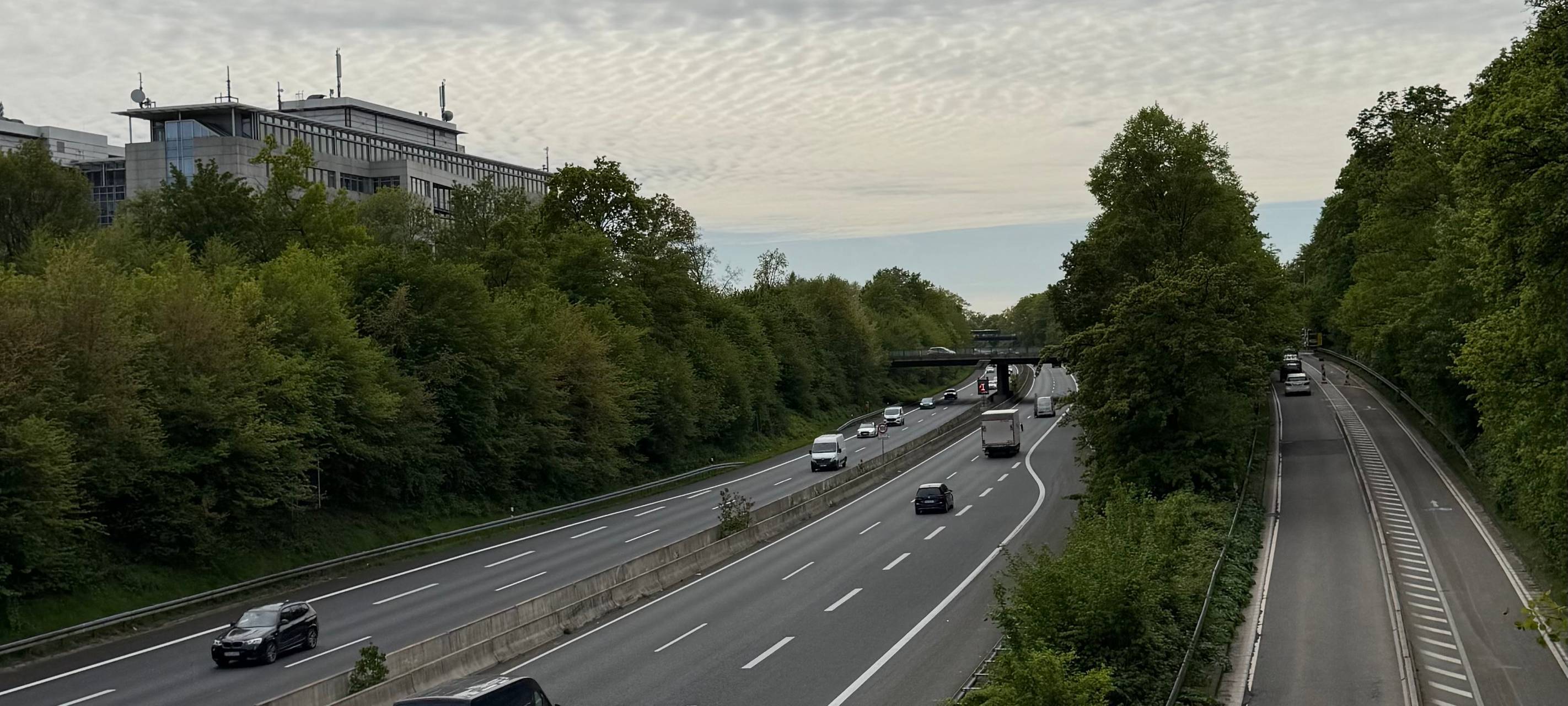 Beliebte Fußgängerbrücke in Essen wieder fertig