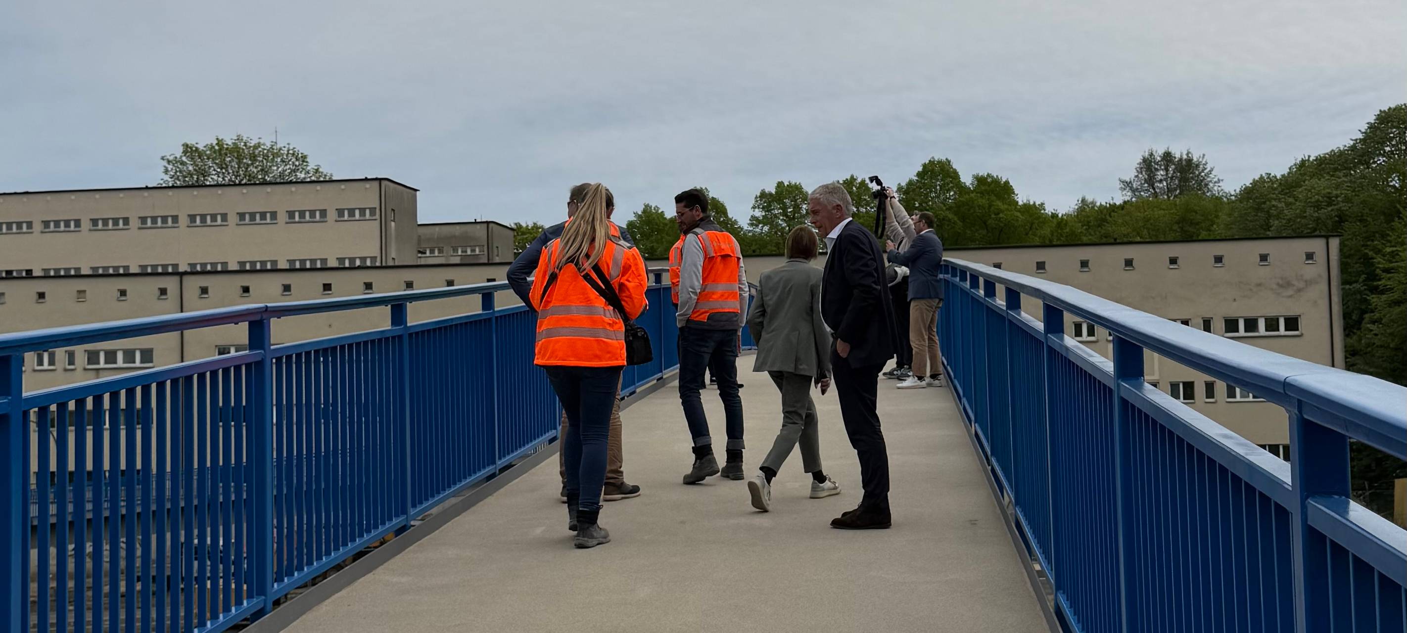Beliebte Fußgängerbrücke in Essen wieder fertig