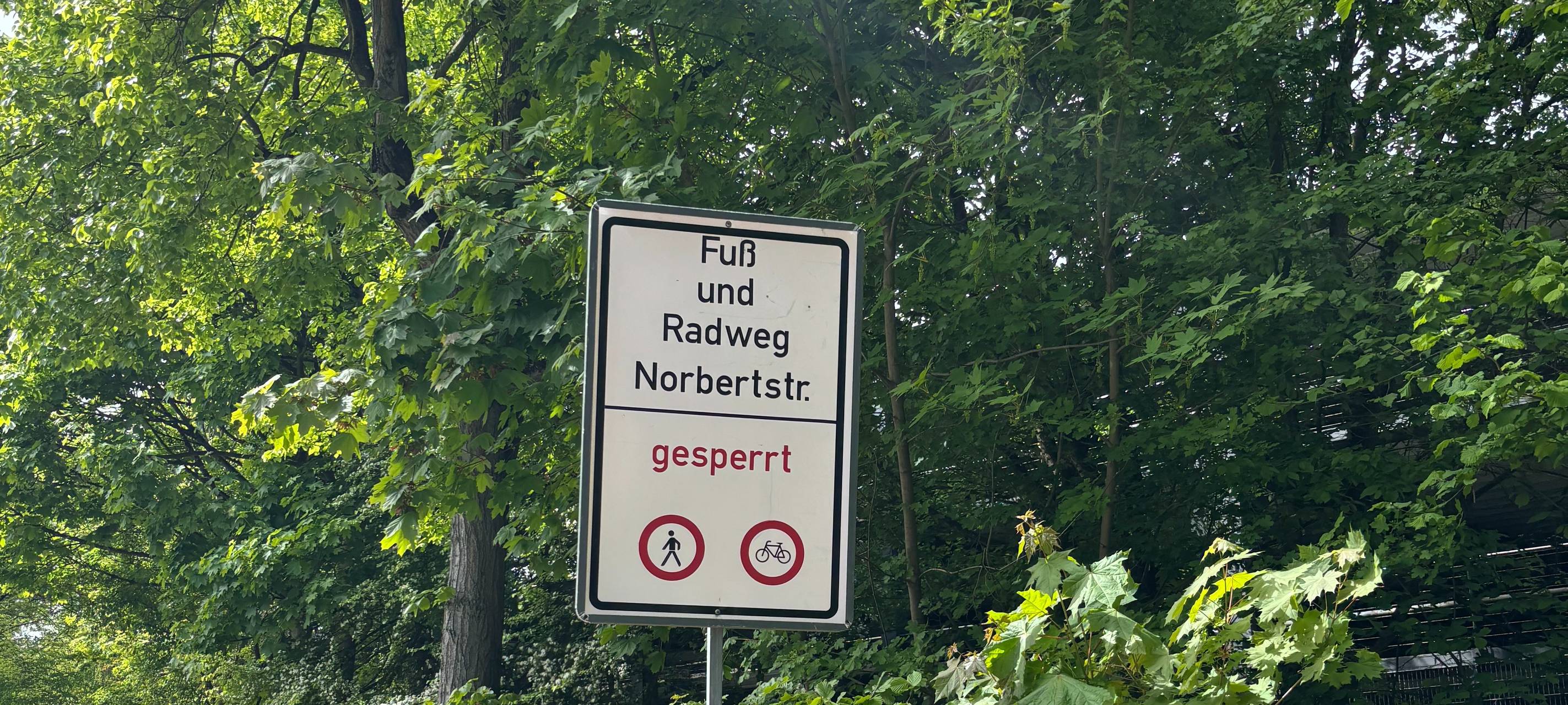 Beliebte Fußgängerbrücke in Essen wieder fertig