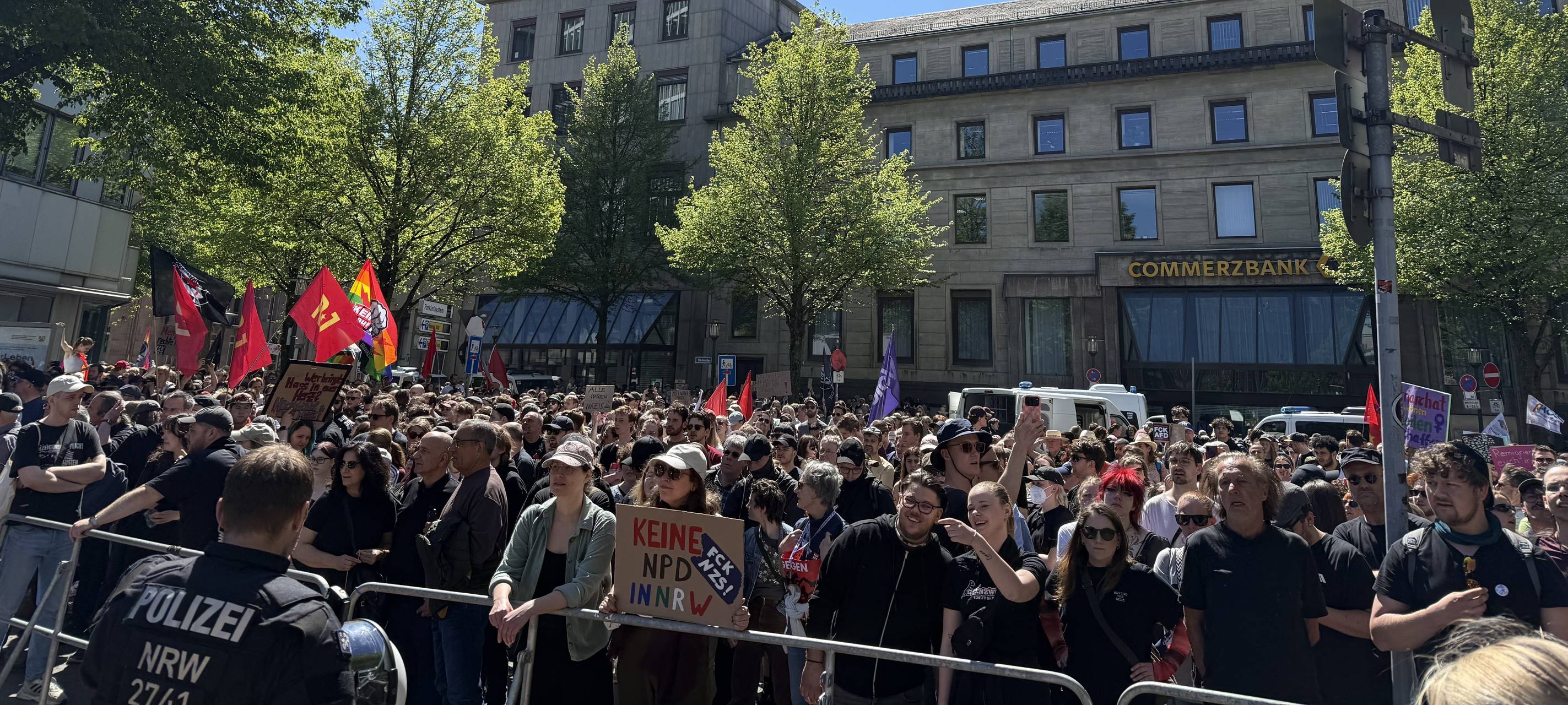 Demos in Essen am 1. Mai: Die Großeinsatz-Lage im Ticker