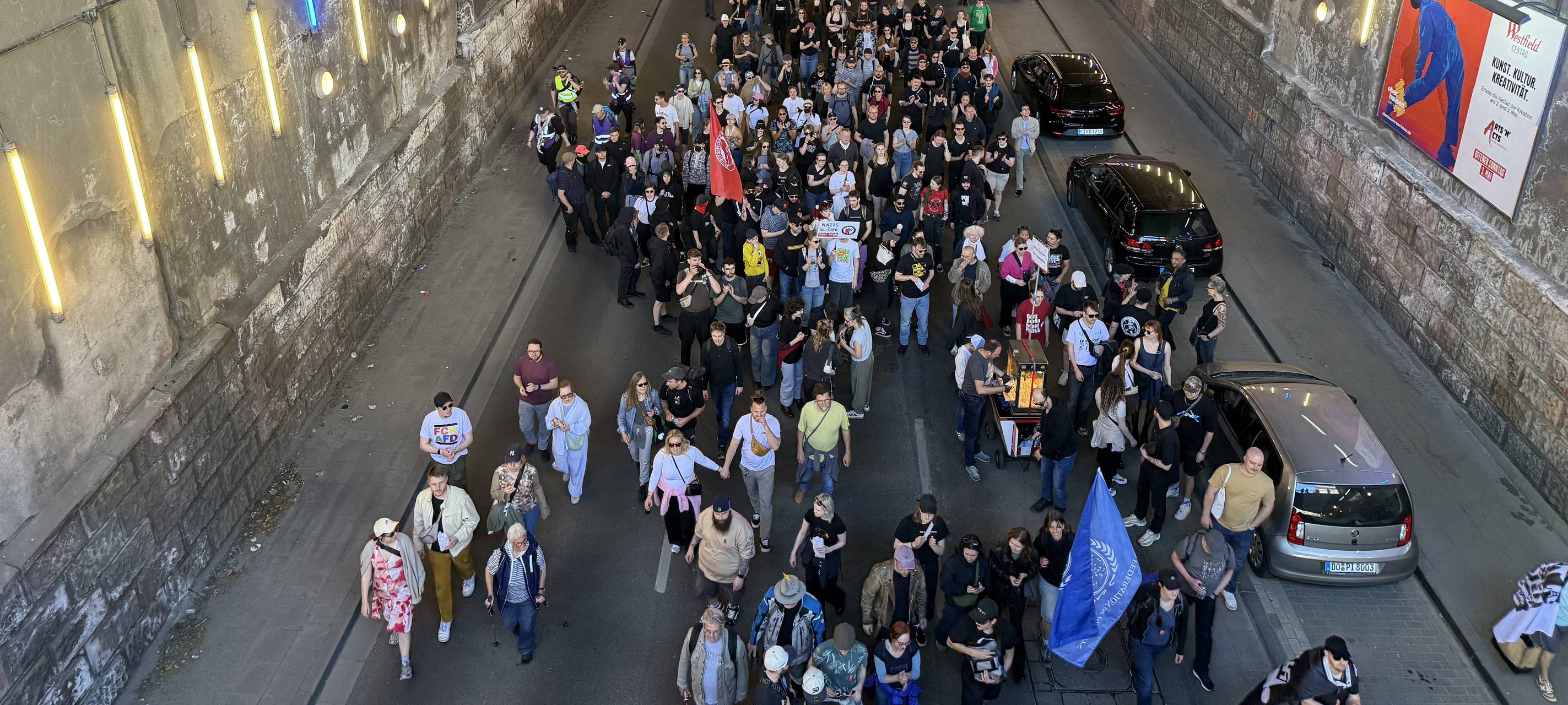 Demos in Essen am 1. Mai: Die Großeinsatz-Lage im Ticker