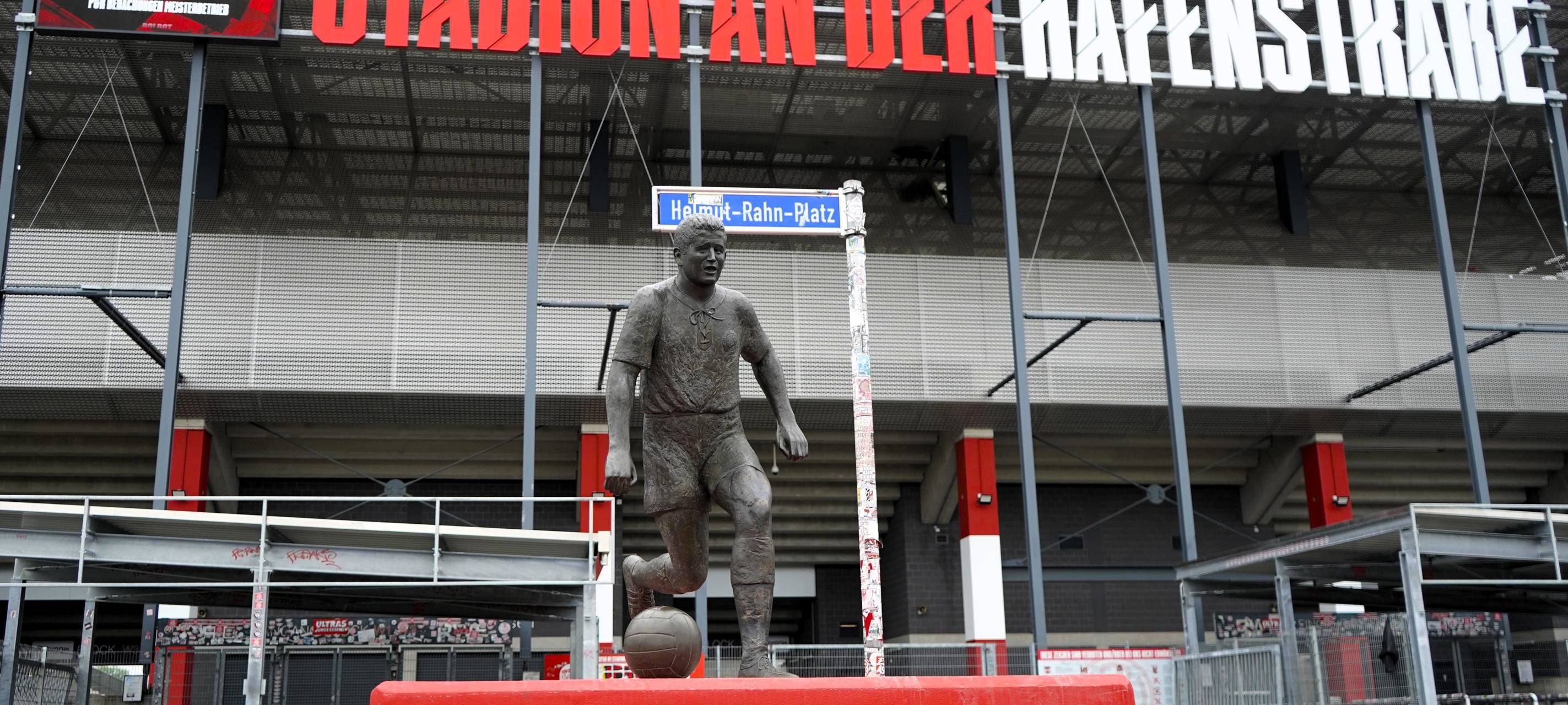 Der "Boss" steht wieder in Essen am Stadion