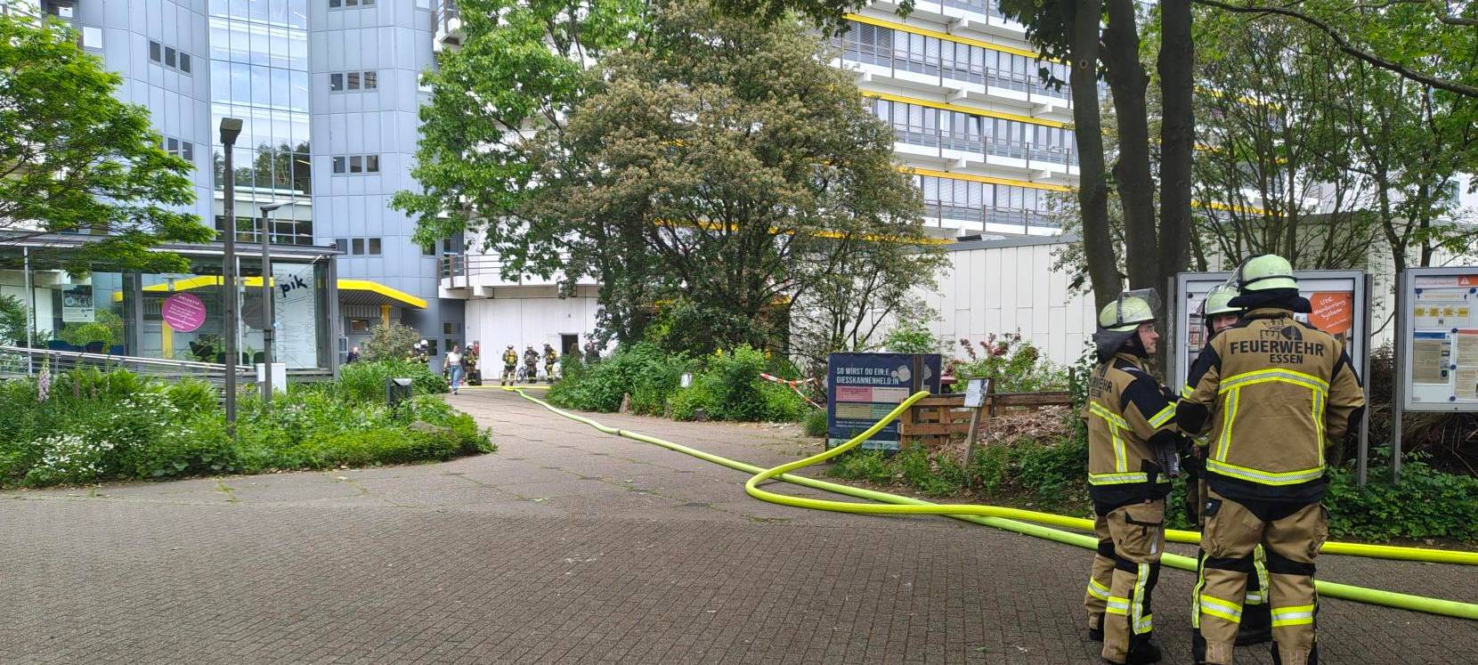Uni-Labor in Essen brennt: Eine Person verletzt