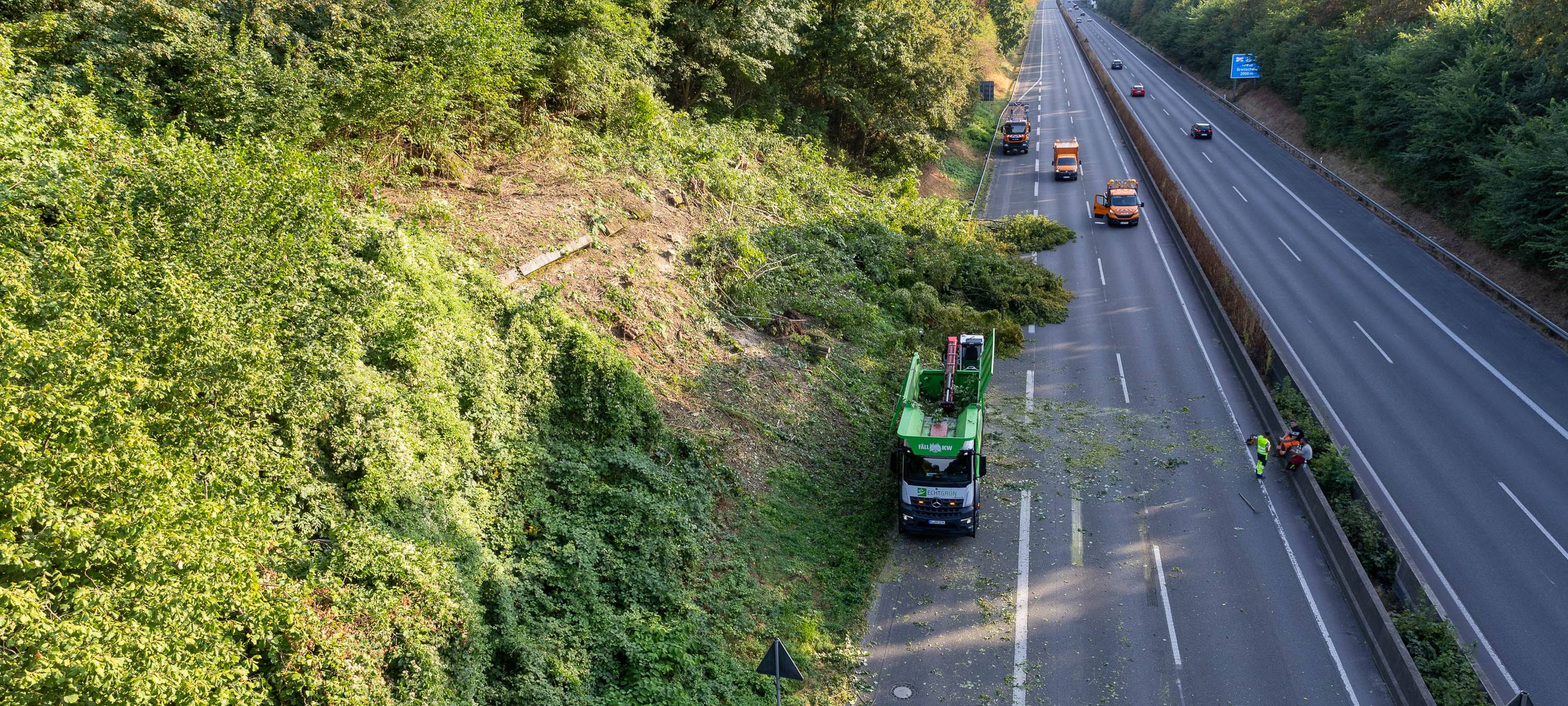 A52 in Richtung Essen stundenlang gesperrt