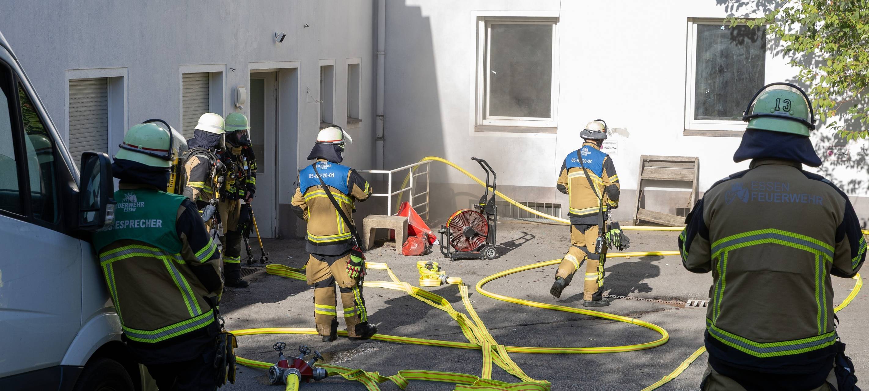 Kellerbrand in Mehrfamilienhaus in Essen