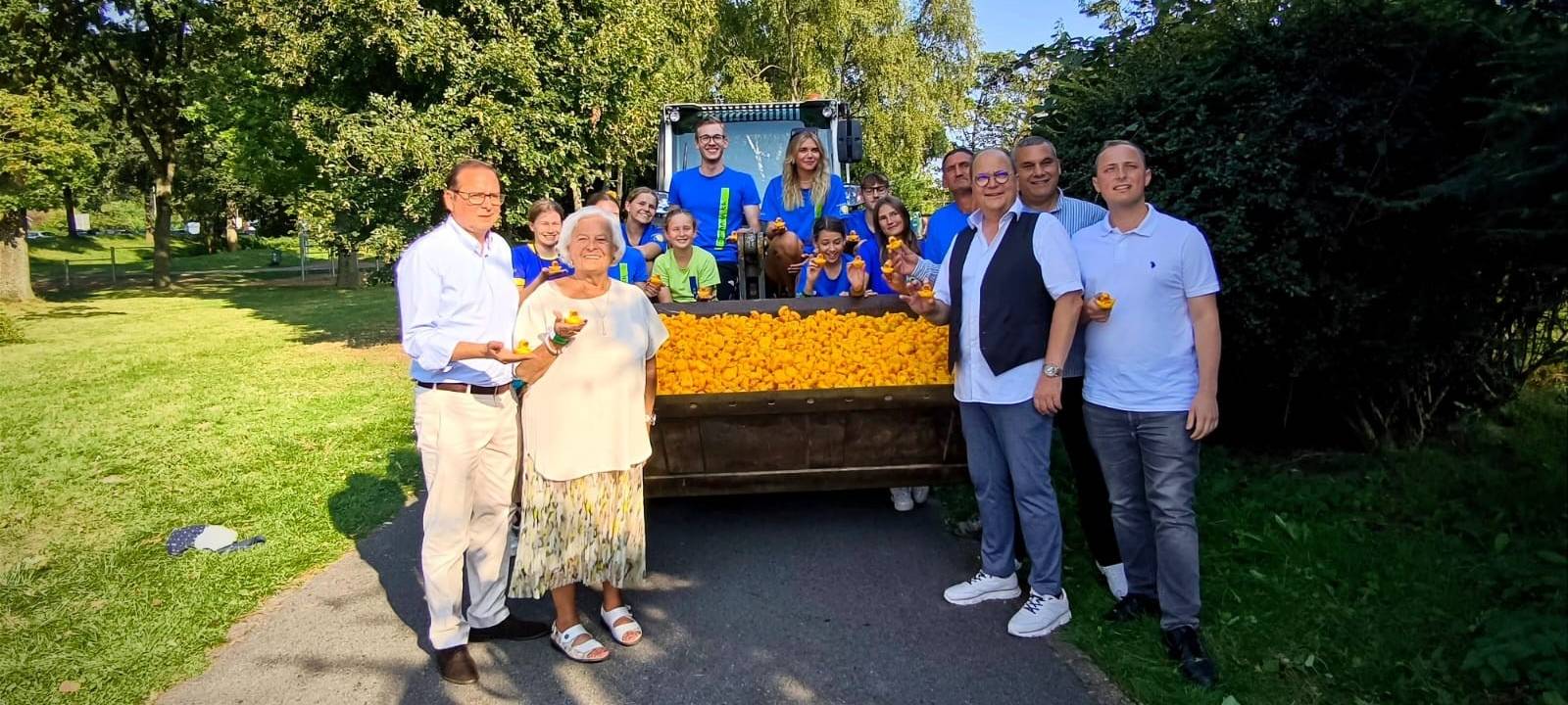 Entenrennen auf der Ruhr in Essen