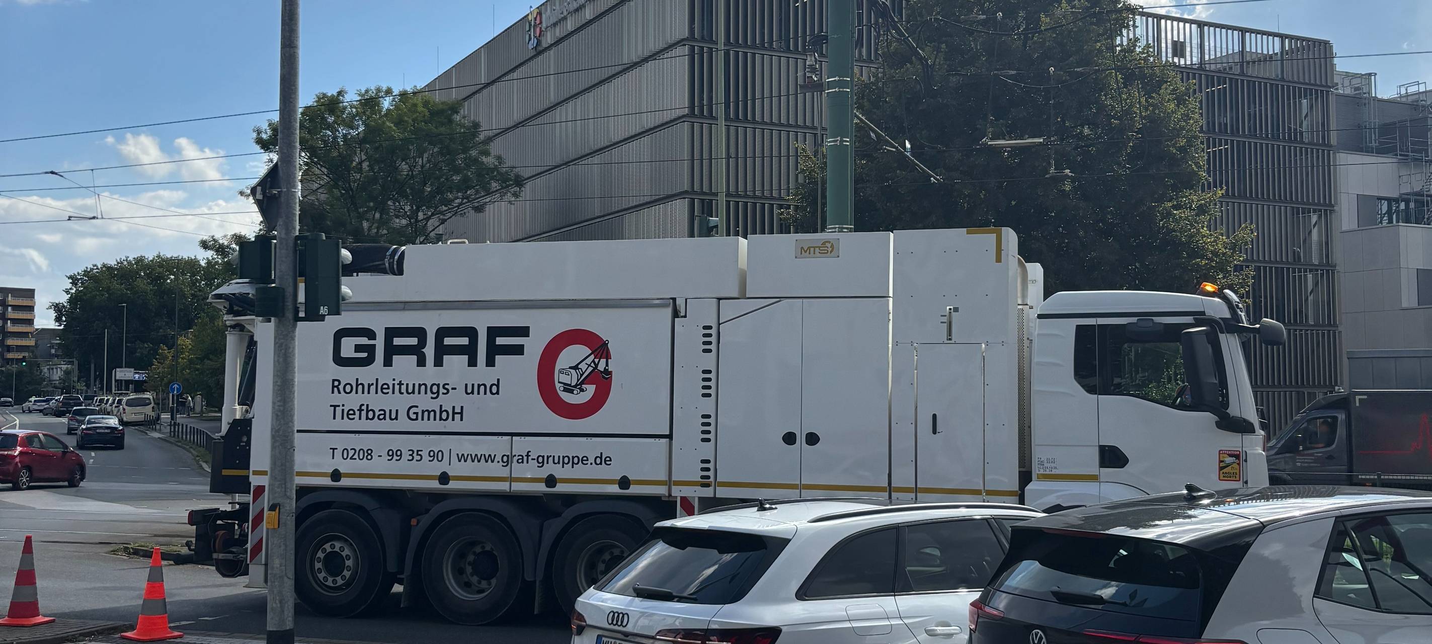 Gasleck in Essen - Feuerwehr evakuiert Anwohner