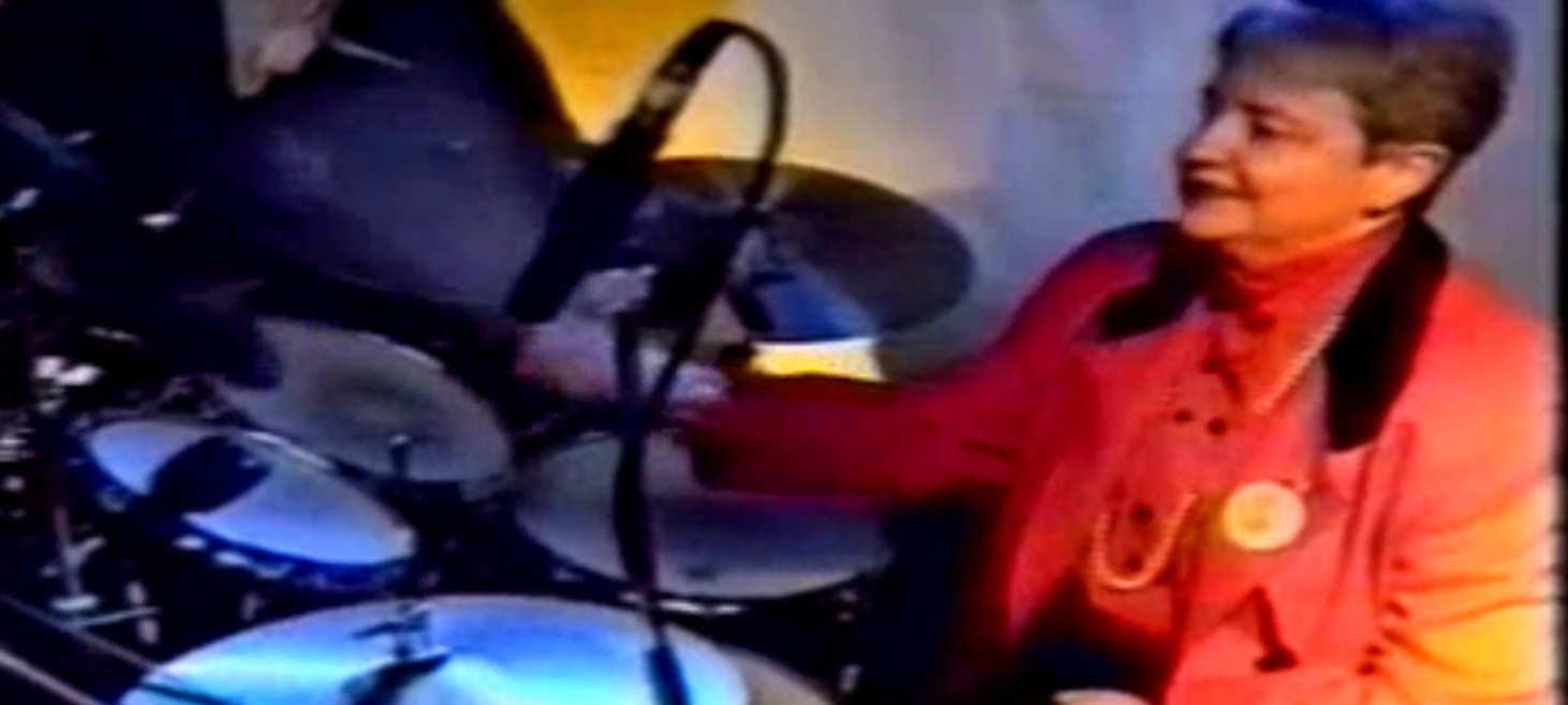 Ehemalige Oberbürgermeisterin von Essen Anne Jäger beim Sendestart von Radio Essen