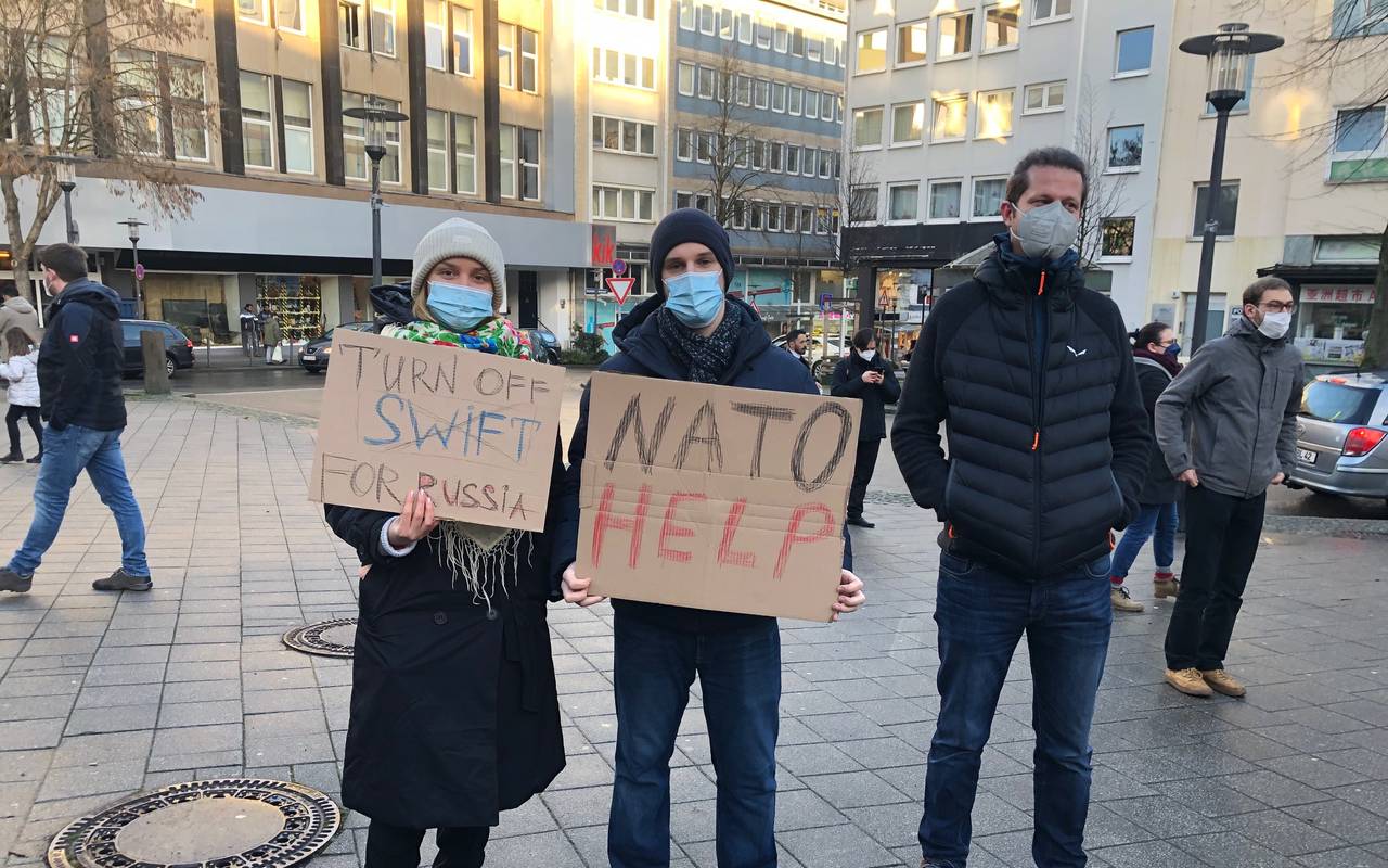 Demo-kundgebung-ukraine-russland-krieg-radio-essen