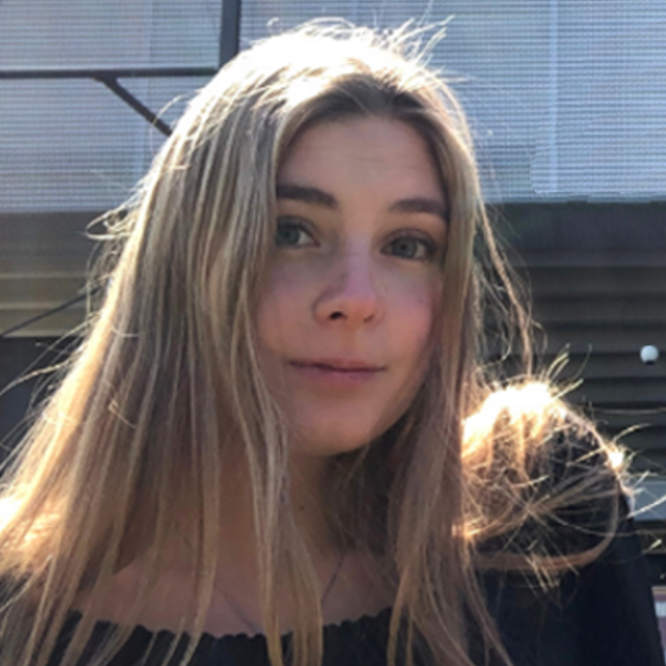 Emily Massenberg_Radio Essen