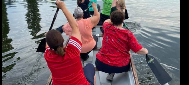 Die Damen vom TVK Pink Dragons in Aktion.