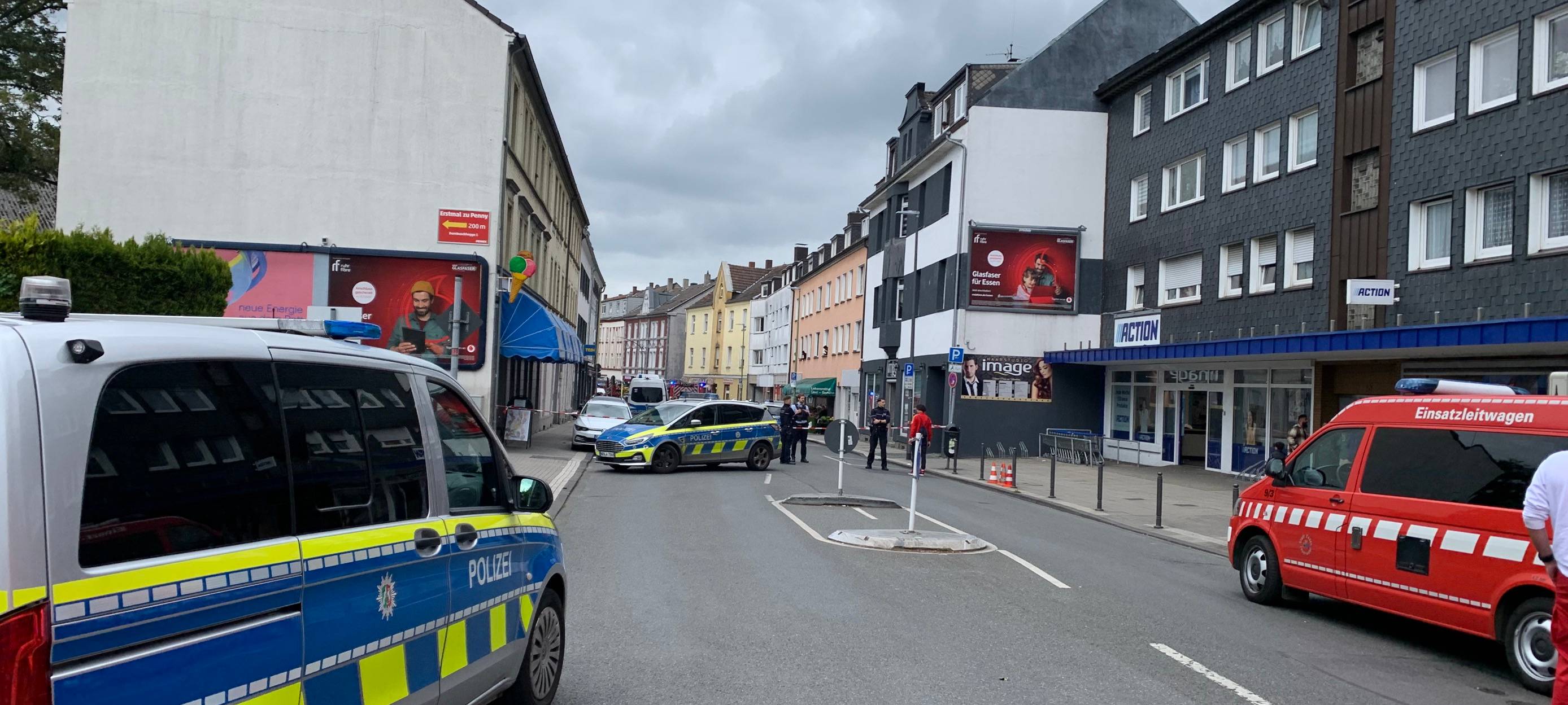 Polizei und Feuerwehr in Essen im Großeinsatz - Live-Ticker
