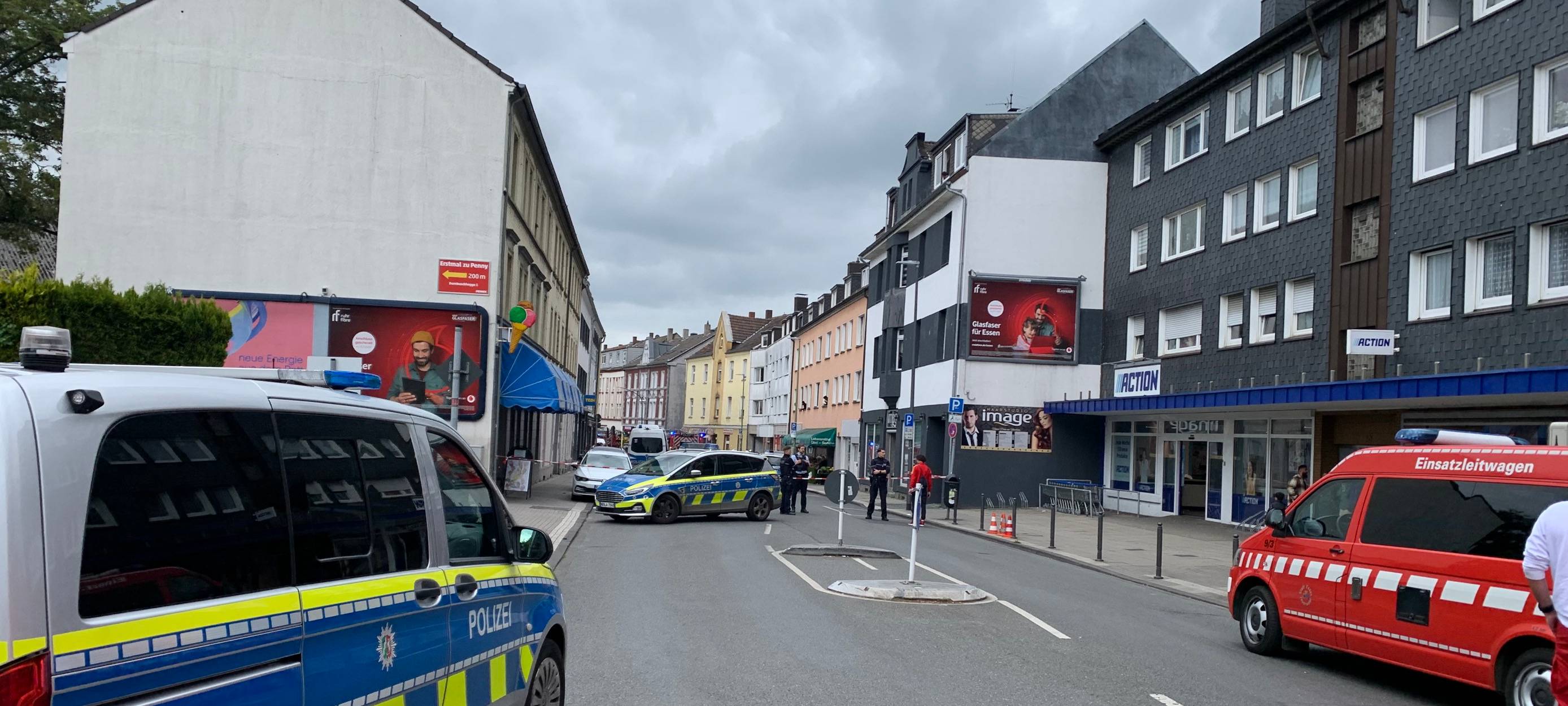 Polizei und Feuerwehr in Essen im Großeinsatz - Live-Ticker