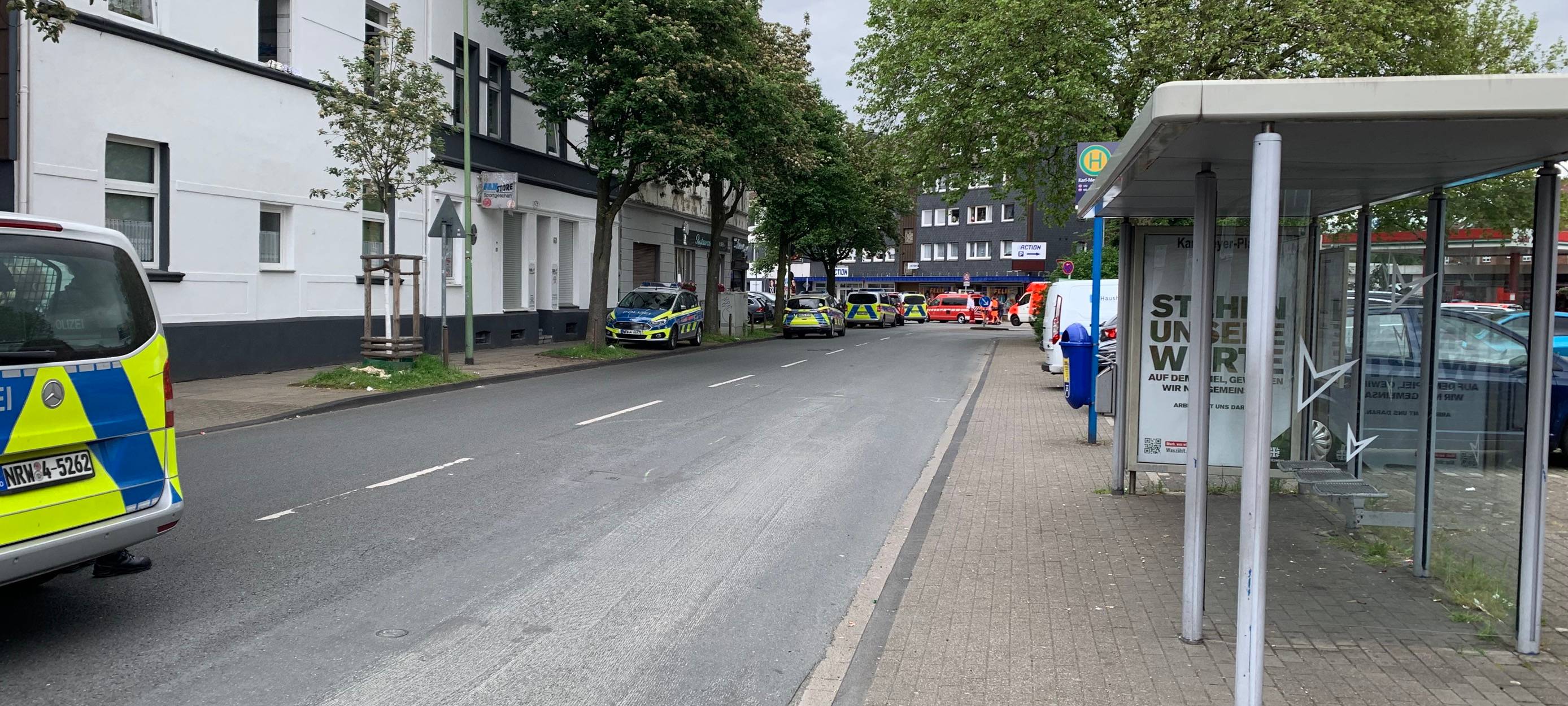 Polizei und Feuerwehr in Essen im Großeinsatz - Live-Ticker