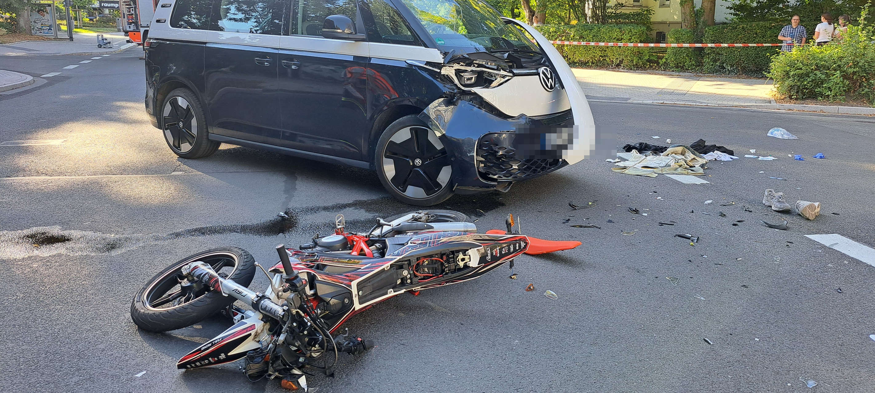 Verkehrsunfall in Essen - Hubschrauber angefordert