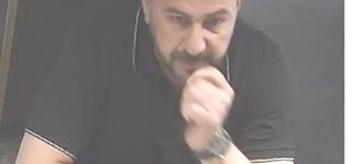 Fotofahndung in Essen: Dieb soll Hotelkasse leergeräumt haben