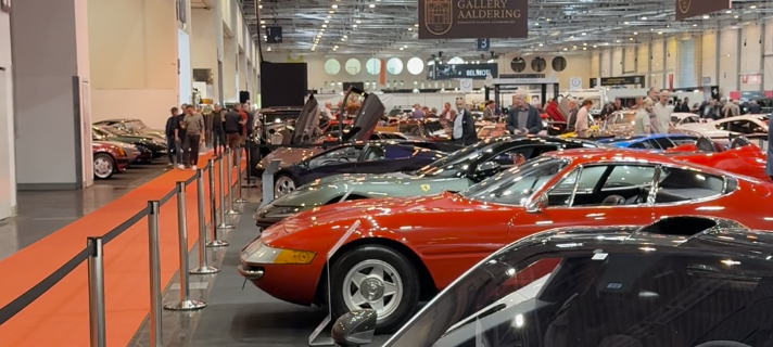 Oldtimer in Essen - die "Retro Classics" startet