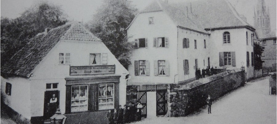 Essen: Überreste eines alten Gebäudes vor dem Grillo-Theater entdeckt